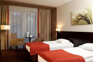 Отель Z-Hotel Отвоцк Стандартный двухместный номер с 1 кроватью или 2 отдельными кроватями-10